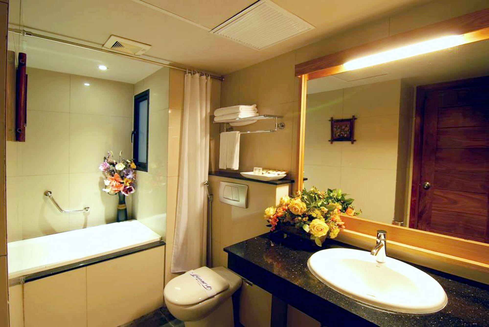 Hanoi Eternity Hotel Hanói Exterior foto